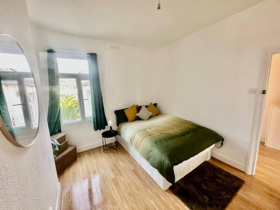Cosy Two Bedroom Apartment,Se13 London Exterior foto